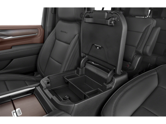 Used 2022 Green GMC Denali image 14