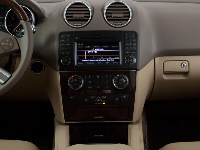 Used 2010 Black Mercedes-Benz ML 350 image 11