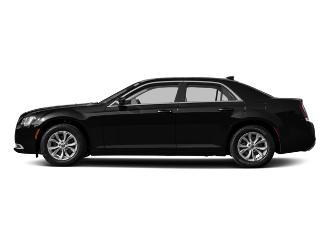 Used 2016  Chrysler Anniversary Edition image 3