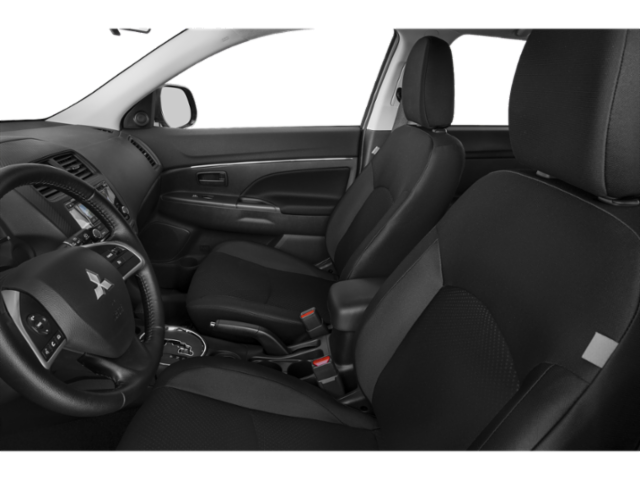Used 2015  Mitsubishi SE image 8