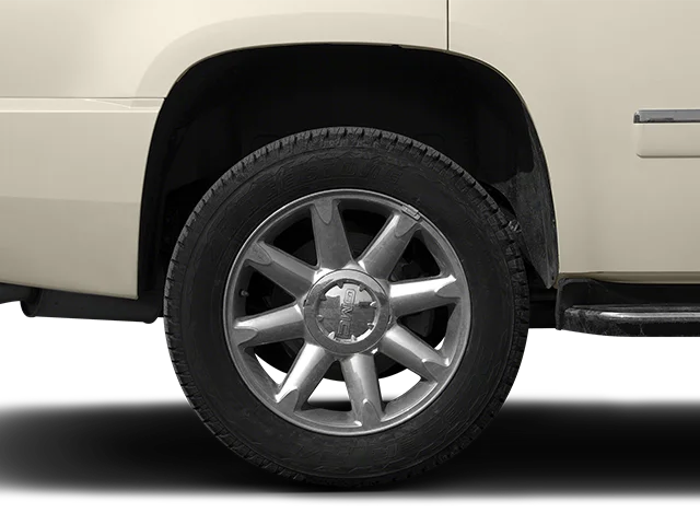 Used 2014  GMC Denali image 11