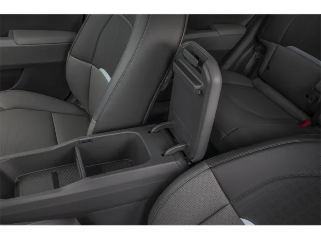 New 2027 Snow White Pearl Kia Light image 10