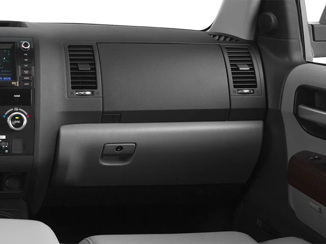Used 2014 White Toyota Platinum image 26