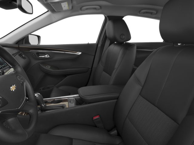 Used 2018 Summit White Chevrolet LT image 9