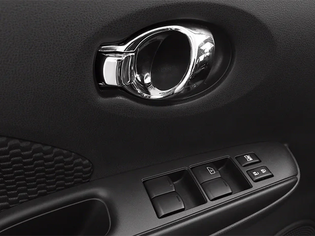 Used 2014 Black Nissan SV image 17