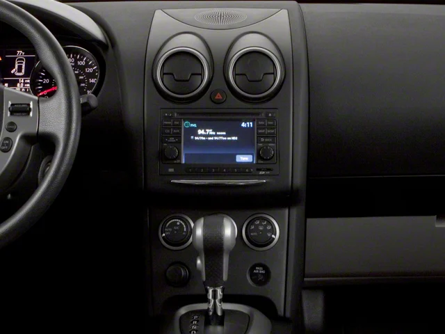 Used 2013 Black Nissan SV image 8