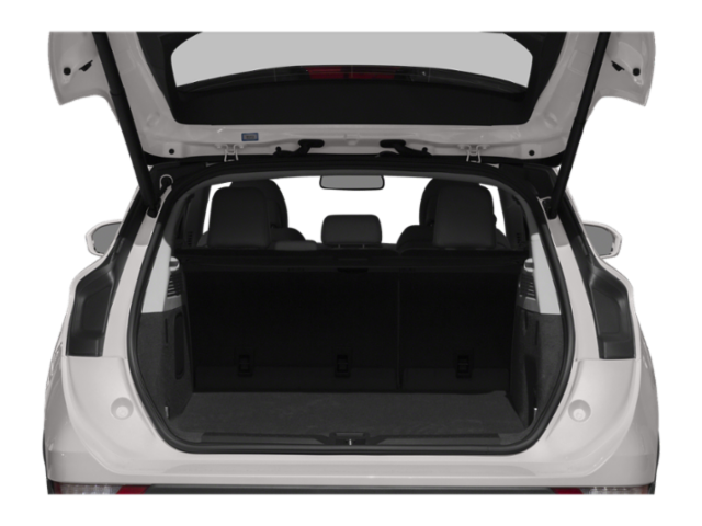 Used 2018 Silver Lincoln Select image 11