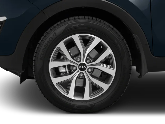Used 2016 White Kia EX image 14