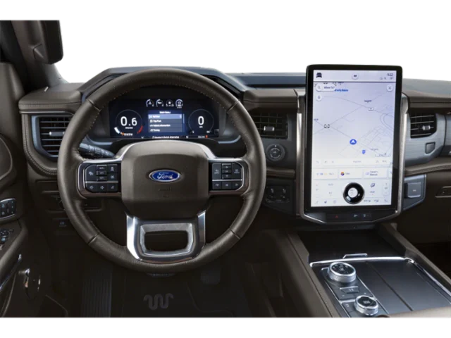 Used 2024 Platinum Ford  image 7