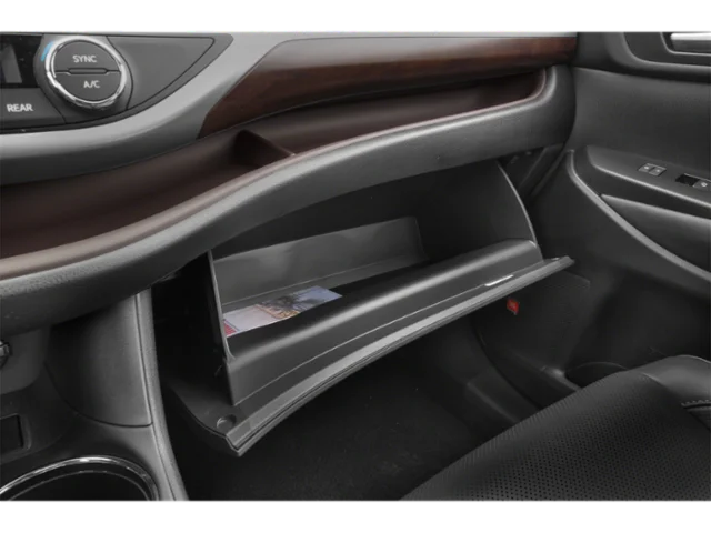 Used 2015 Blizzard Pearl Toyota XLE image 13