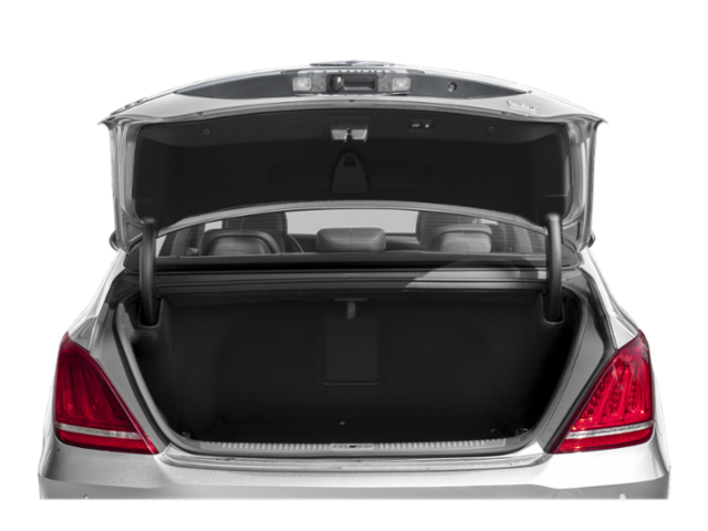 Used 2018 White Genesis 3.3T Premium image 9