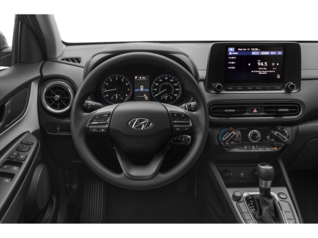 Used 2022 Black Hyundai SE image 10