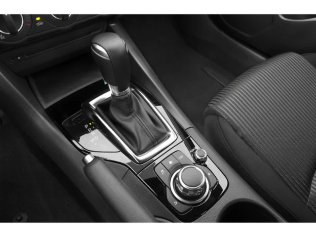 Used 2015 White Mazda i Sport image 8