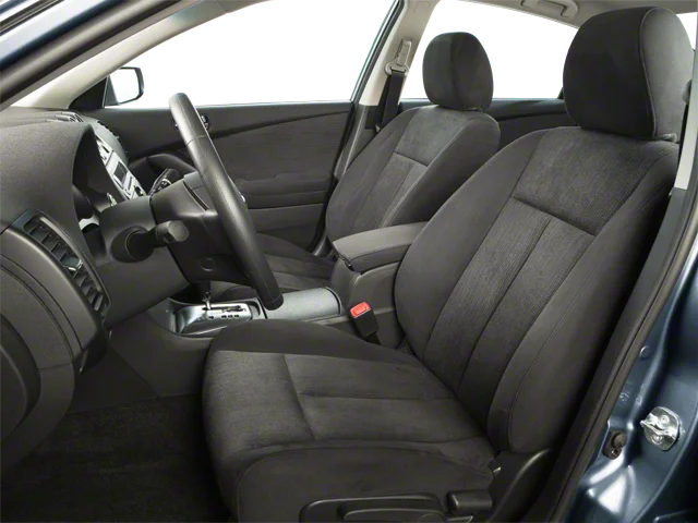 Used 2010  Nissan 2.5 S image 8
