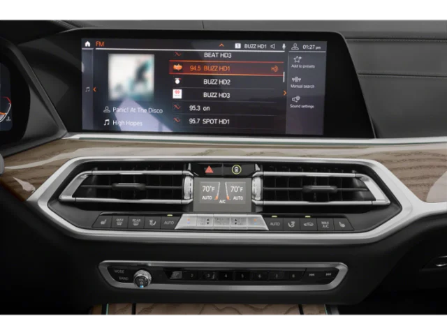 Used 2019 Dark Graphite BMW xDrive40i image 7