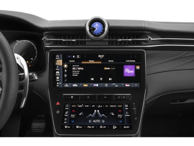 2026 Maserati Grecale Modena V6 - Photo 7