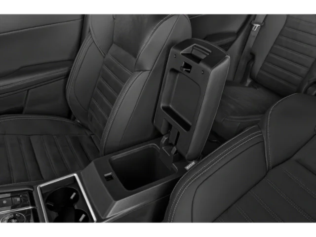 Used 2024 Silver Mitsubishi SE Black Edition image 14