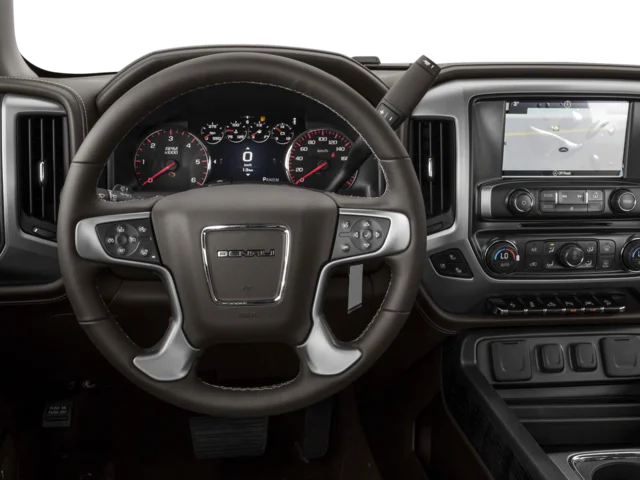 Used 2018 White GMC Denali image 10