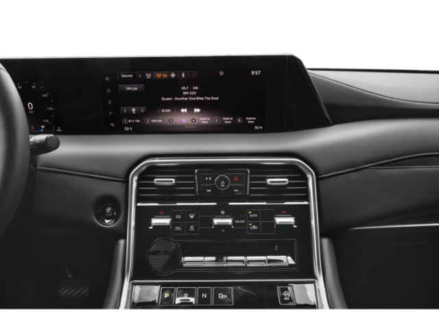 2026 Nissan Armada SV - Photo 7