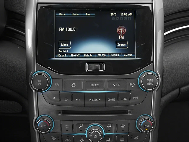 Used 2013 Silver Ice Metallic Chevrolet LT image 8