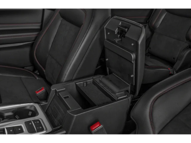 Used 2023 Agate Black Metallic Ford ST-Line image 11