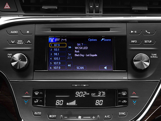 Used 2013 Black Toyota XLE Touring image 7