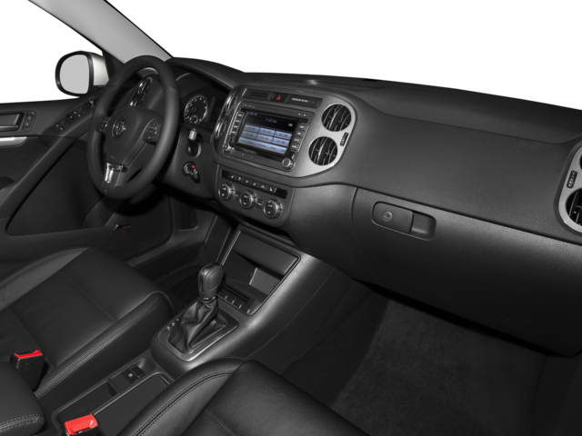 Used 2016 Black Volkswagen SE image 17