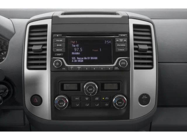 Used 2018 Gray Nissan SV image 11