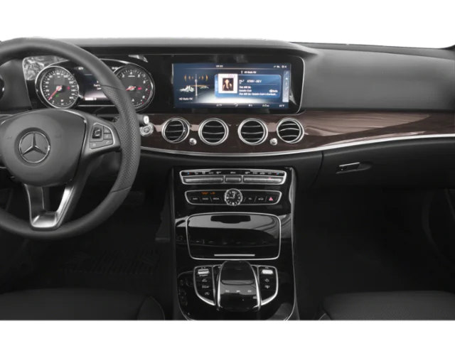 2017 Mercedes-Benz E-Class E300 - Photo 7