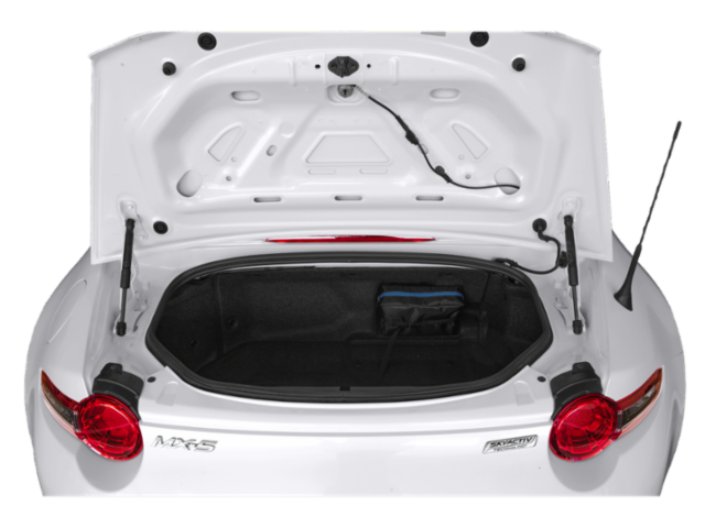 Used 2020 White Mazda Grand Touring image 8