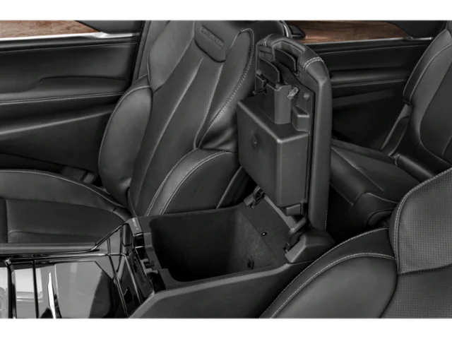 Used 2024 Silver Jeep Overland image 11