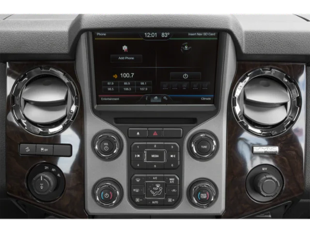 Used 2015 White Ford Platinum image 17
