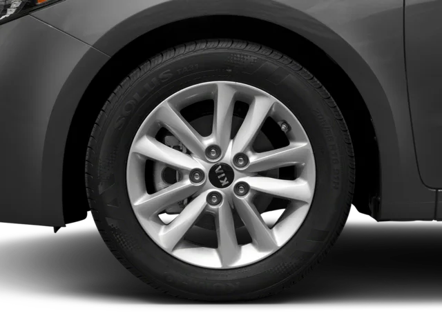 Used 2017 Black Kia S image 10