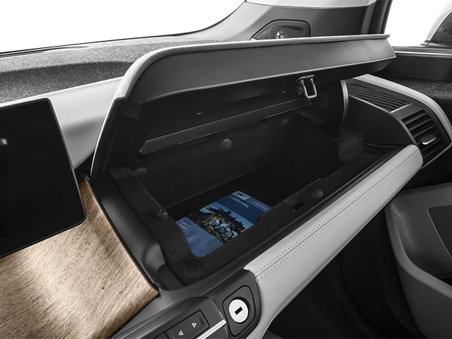 Used 2014 Silver BMW with Range Extender image 17