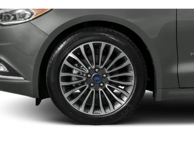 Used 2018 Gray Ford Titanium image 8