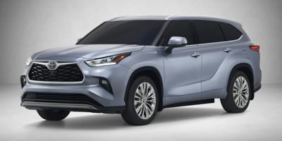 Used 2022  Toyota XLE image 1