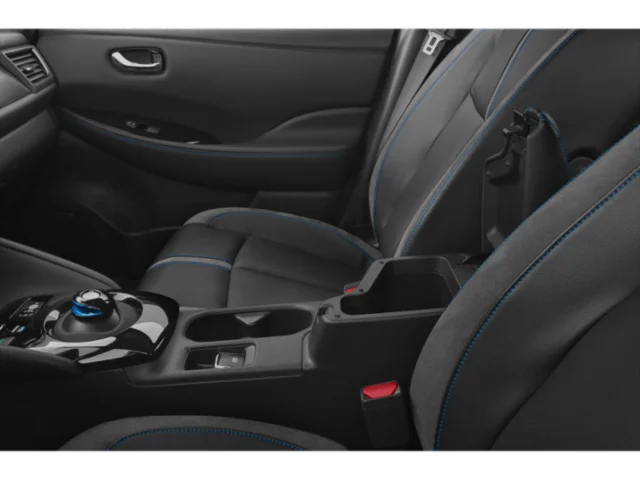 Used 2020 Red Nissan SL Plus image 14