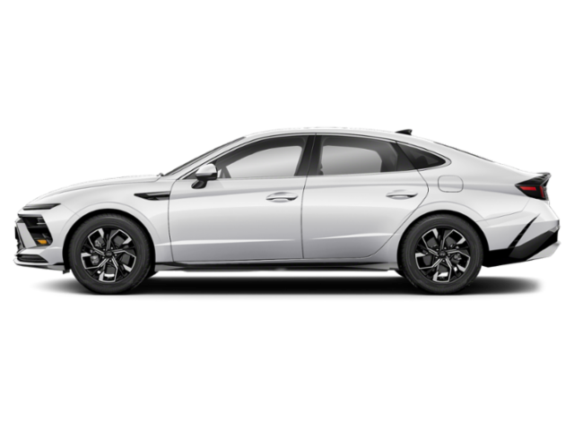 Used 2025 Serenity White Hyundai SEL image 10