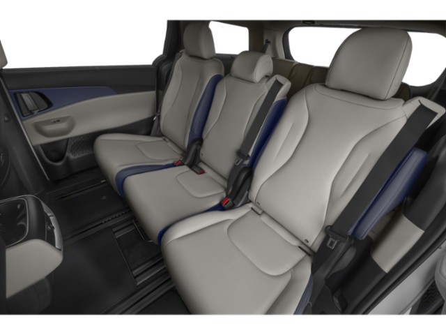 New 2026 Snow White Pearl Kia EX image 10