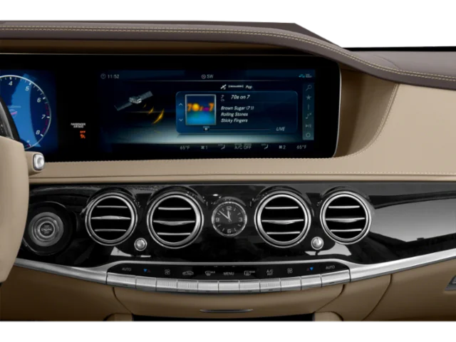 Used 2020 Ruby Black Metallic Mercedes-Benz S 560 image 7