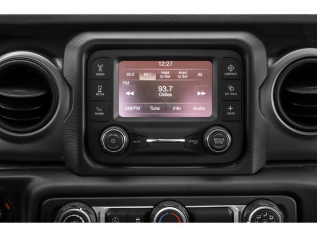 Used 2021 Green Jeep Sport image 7