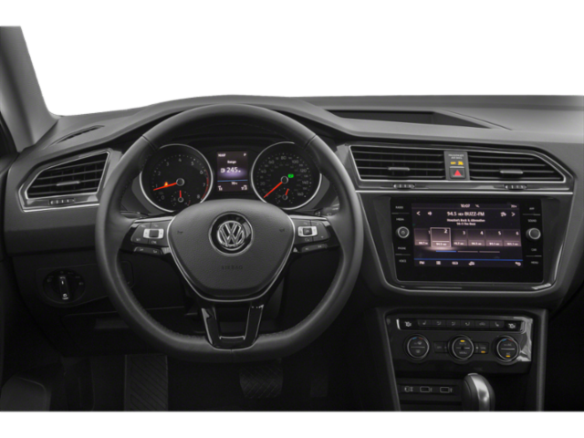 Used 2019 Black Volkswagen 2.0T SE image 4