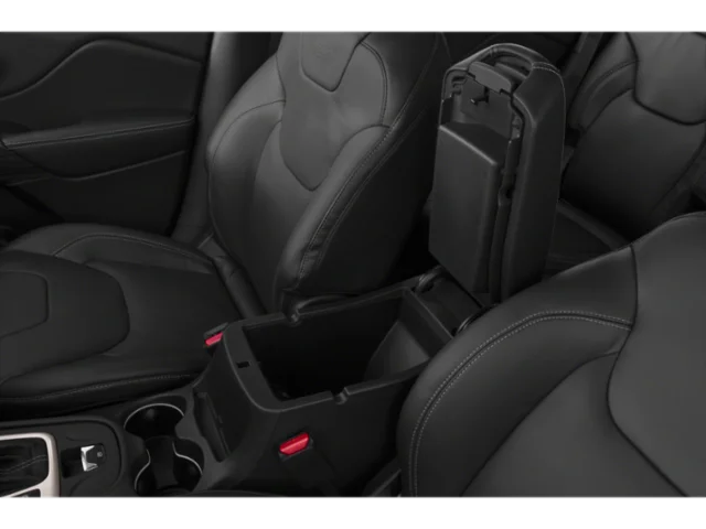 Used 2015 Deep Cherry Red Crystal Pearlcoat Jeep Limited image 18