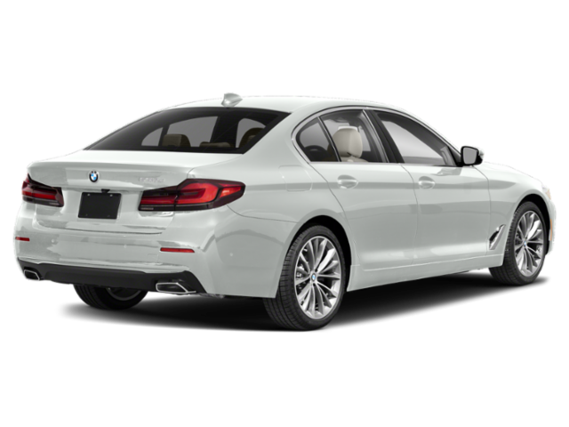 Used 2022 Alpine White BMW 530e iPerformance image 3