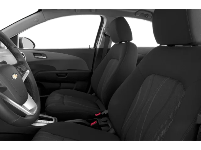 Used 2019 Gray Chevrolet LT image 13