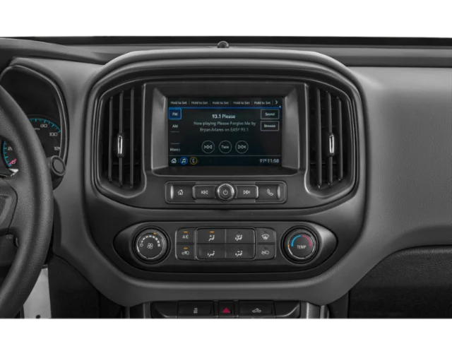 Used 2019 Silver Chevrolet LT image 10
