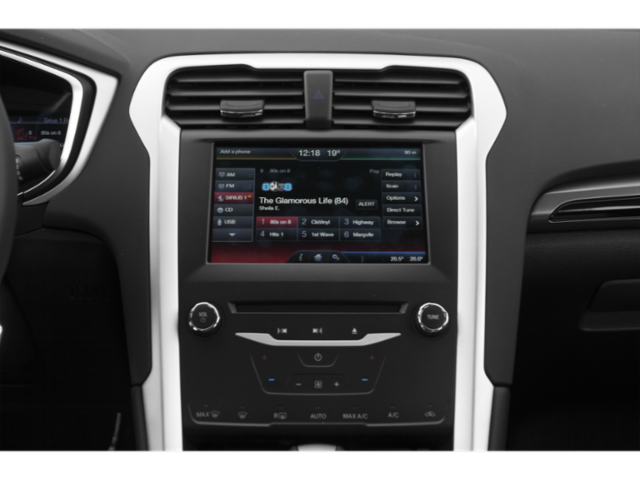 Used 2015 Tuxedo Black Ford SE image 15