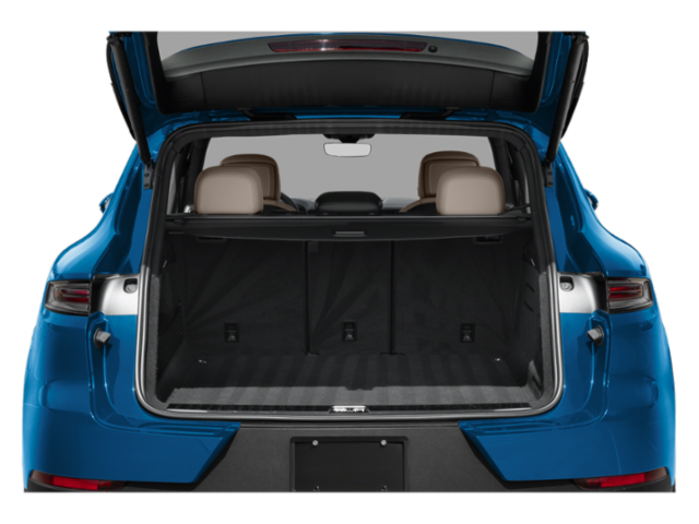 2026 Porsche Cayenne Base photo 4