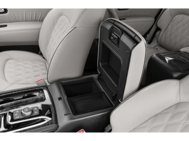 Used 2023 Aspen White Tricoat Nissan Platinum image 11