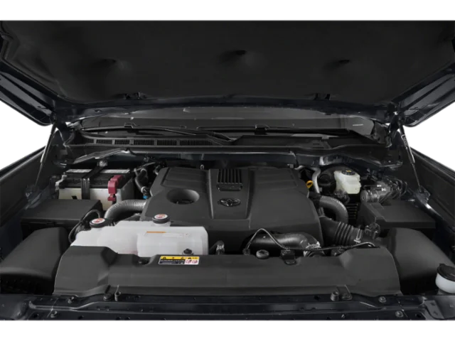 Certified Used 2022 White 040 Toyota SR5 image 9